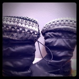 Totes boots